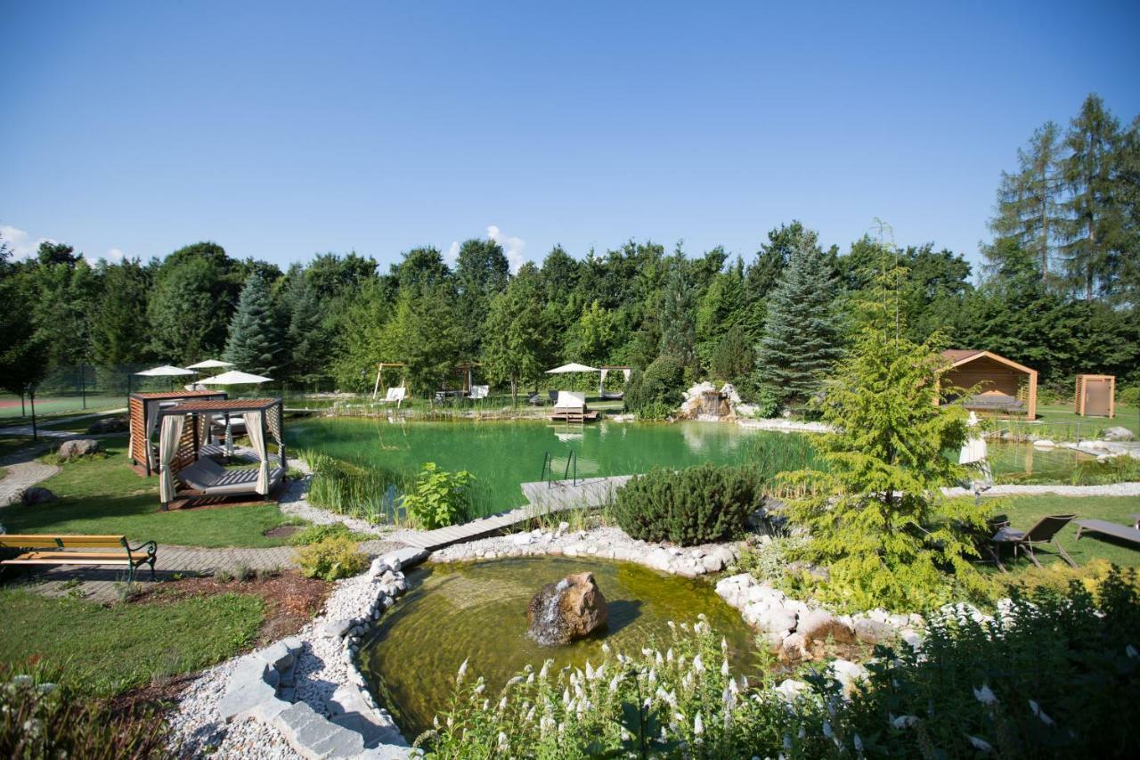 Genussdorf Gmachl - Hotel & Spa Bergheim Exterior foto